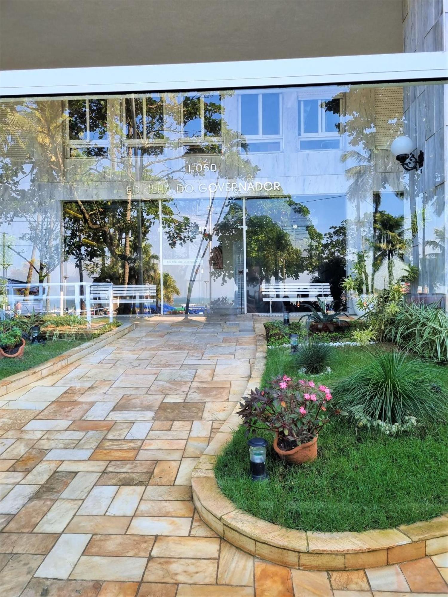 Apto frente a Praia das Pitangueiras - Centro Guarujá Exterior foto