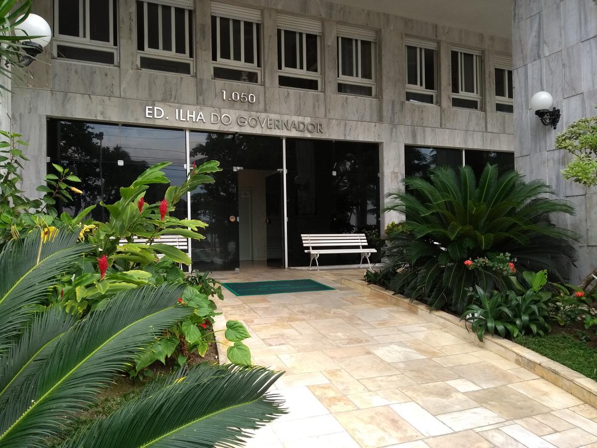 Apto frente a Praia das Pitangueiras - Centro Guarujá Exterior foto